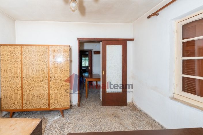 Image No.16-2 Bed Property for sale