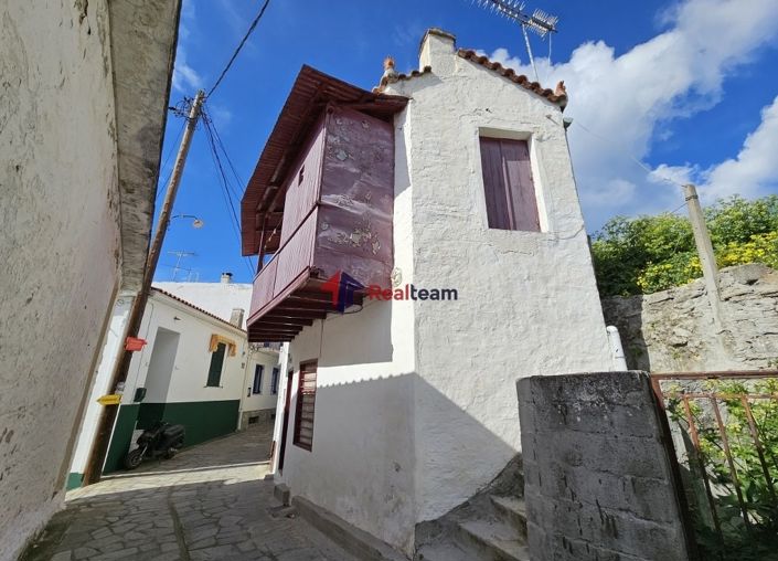 Image No.2-Propriété de 1 chambre à vendre à Glossa