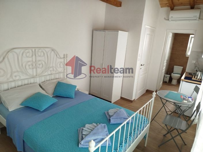 Image No.13-4 Bed Property for sale