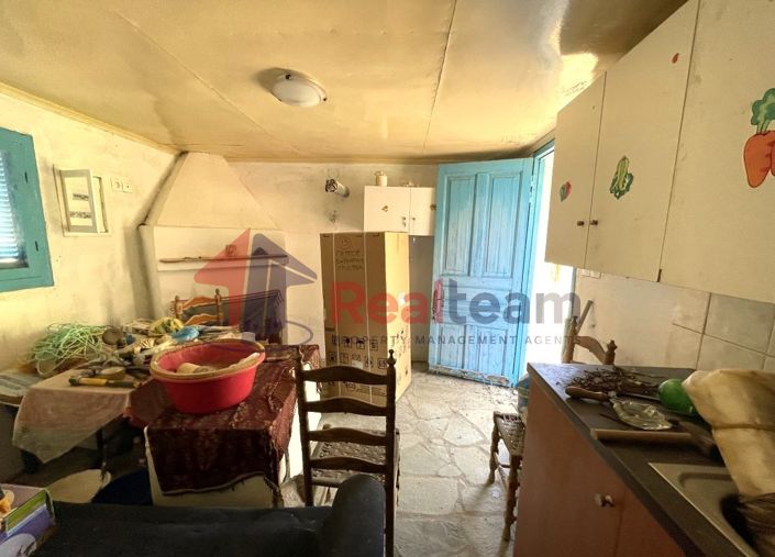 Image No.25-1 Bed Property for sale