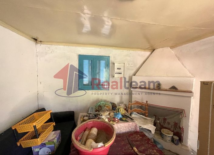 Image No.26-1 Bed Property for sale