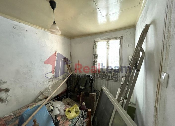 Image No.30-1 Bed Property for sale