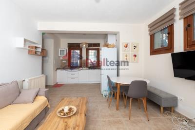 1 - Portaria, Apartment