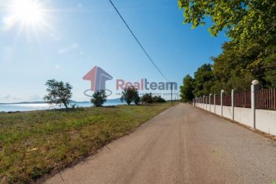1 - Almiros, House