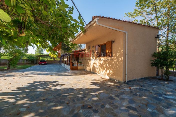 Image No.15-Propriété de 2 chambres à vendre à Almiros