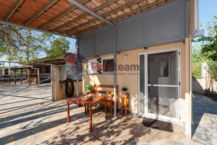 Image No.18-Propriété de 2 chambres à vendre à Almiros