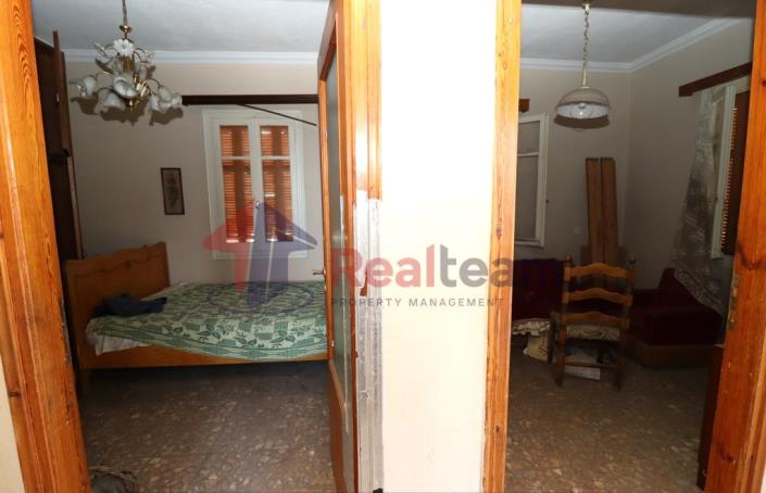 Image No.35-3 Bed Property for sale