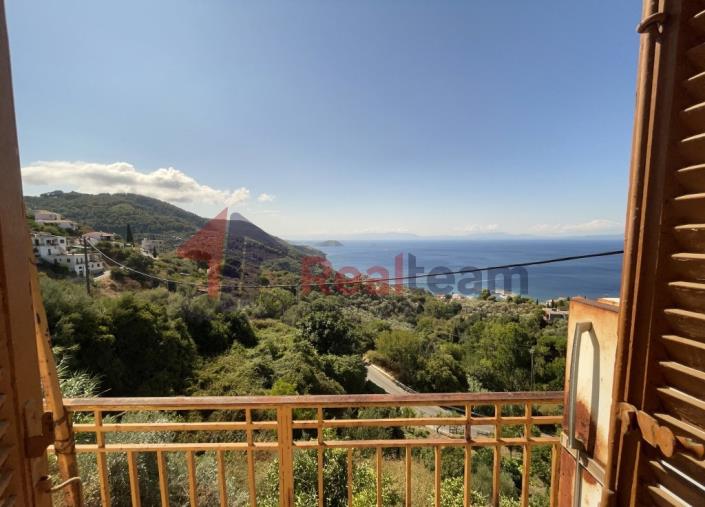 Image No.49-3 Bed Property for sale