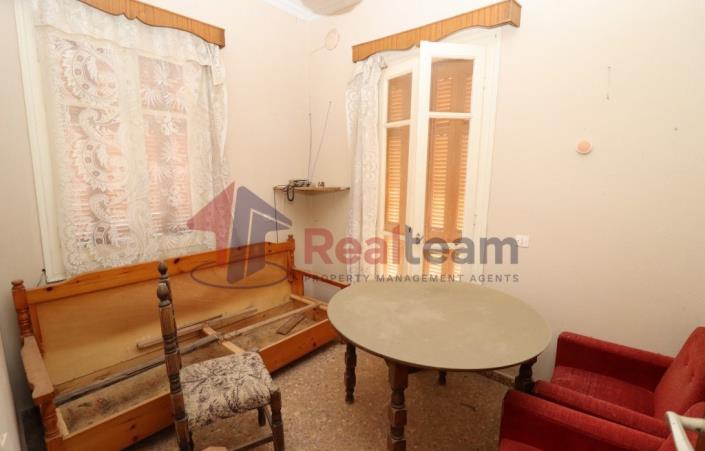 Image No.52-3 Bed Property for sale