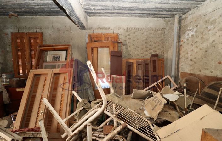 Image No.29-3 Bed Property for sale