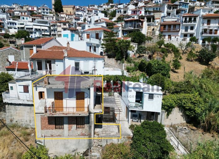 Image No.6-3 Bed Property for sale