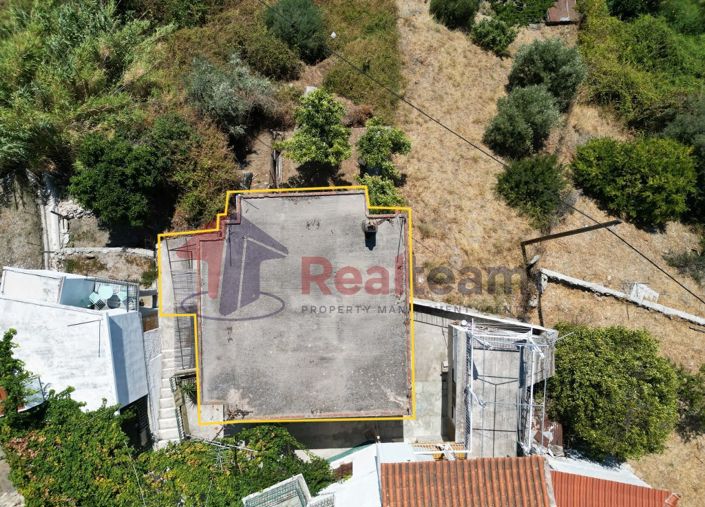 Image No.9-3 Bed Property for sale