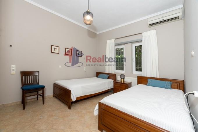 Image No.39-2 Bed Property for sale