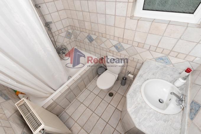 Image No.27-2 Bed Property for sale