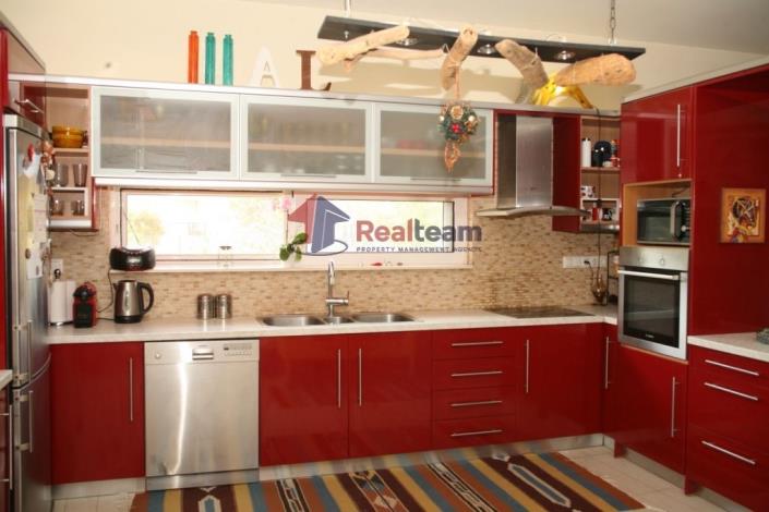 Image No.37-3 Bed Maisonette for sale