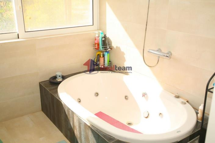 Image No.45-3 Bed Maisonette for sale