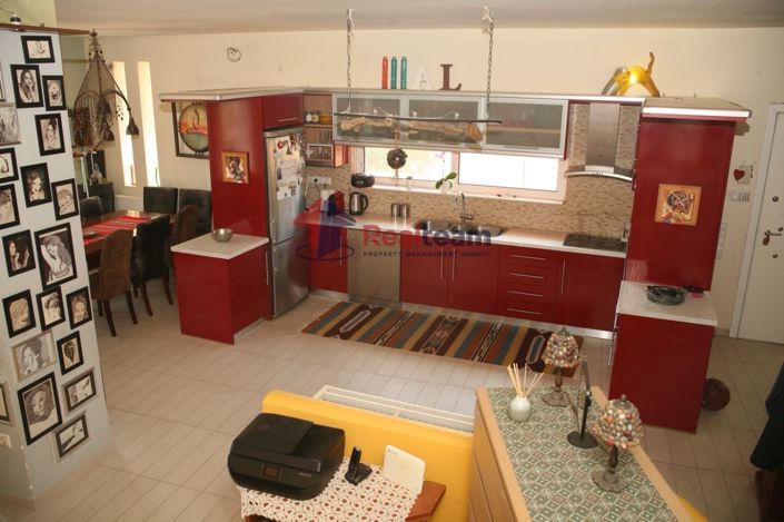 Image No.12-3 Bed Maisonette for sale