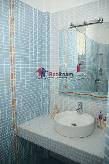 Image No.22-3 Bed Maisonette for sale