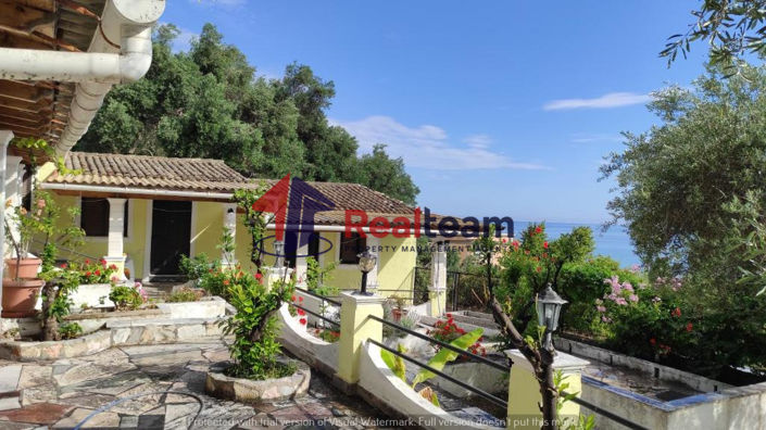 Image No.1-8 Bed Hotel for sale