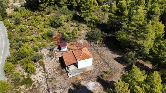 Image No.40-1 Bed Property for sale