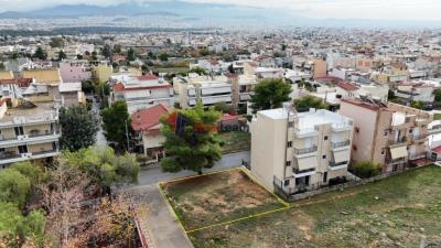 1 - Attique, Terre