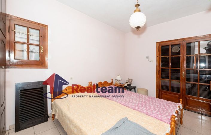 Image No.20-3 Bed Property for sale