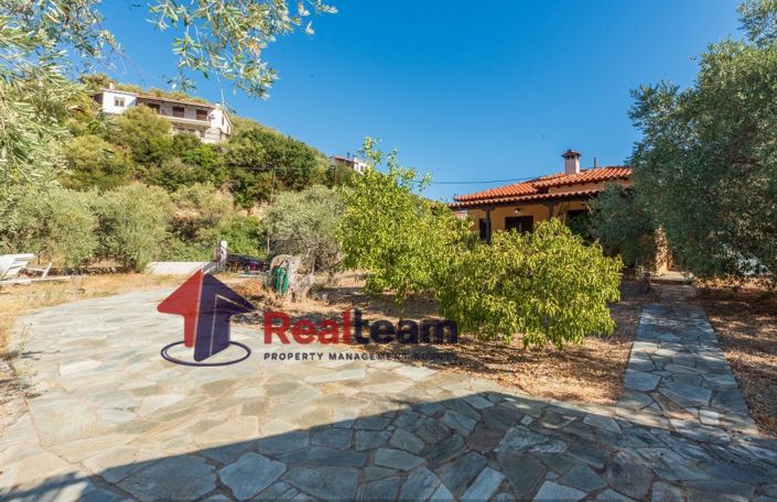 Image No.29-3 Bed Property for sale