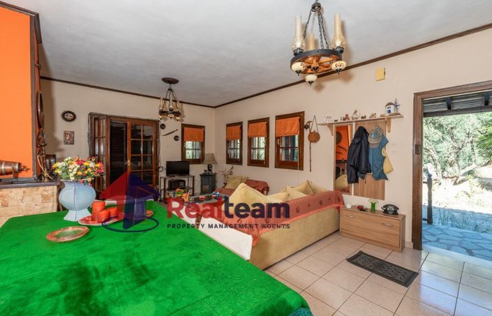 Image No.5-3 Bed Property for sale