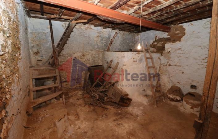 Image No.46-1 Bed Property for sale