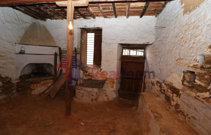 Image No.33-1 Bed Property for sale