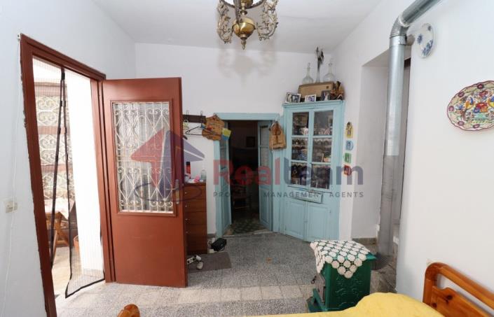 Image No.47-1 Bed Property for sale