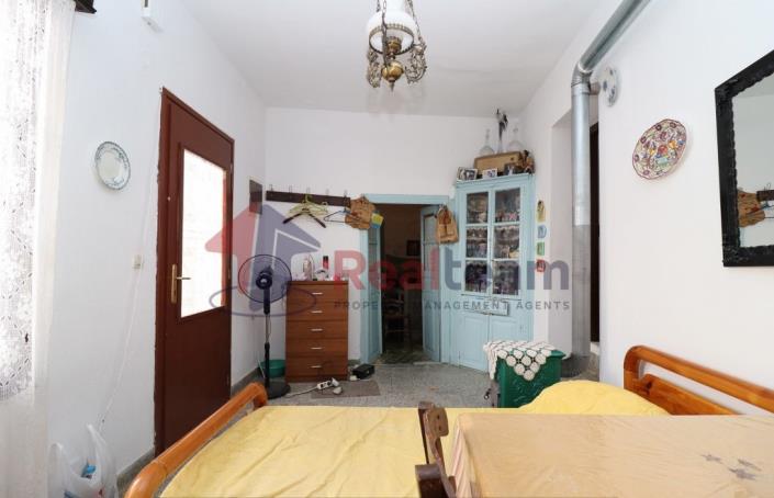 Image No.44-1 Bed Property for sale
