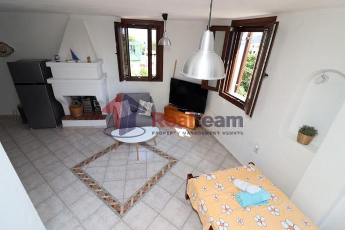 Image No.4-1 Bed House for sale