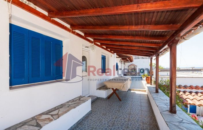 Image No.10-2 Bed Property for sale