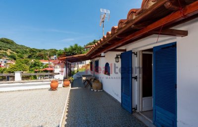 7e111500568c40fcb693d3687e1da1fd