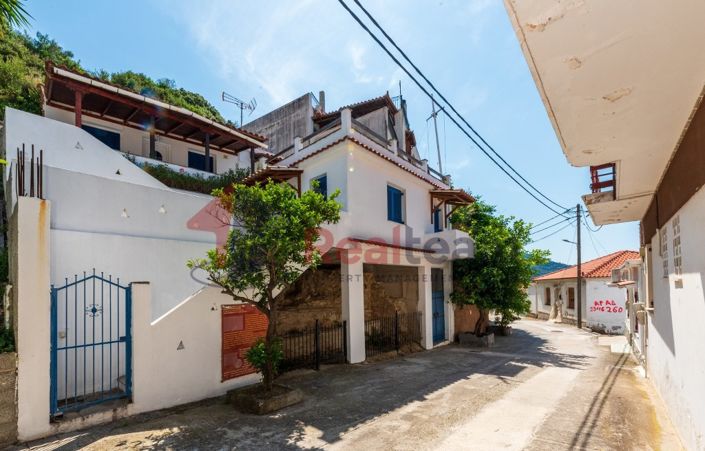 Image No.8-2 Bed Property for sale