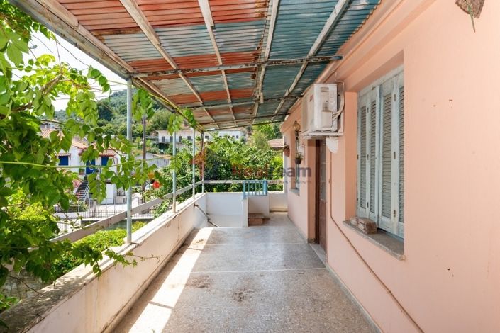 Image No.13-Propriété de 3 chambres à vendre à Pteleos