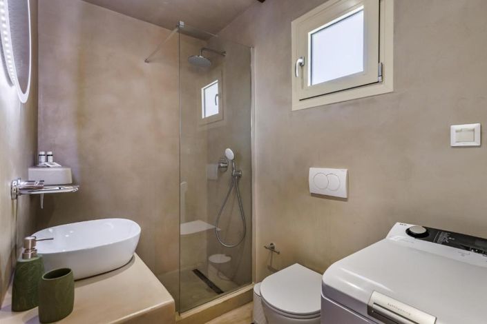 Image No.20-Propriété de 4 chambres à vendre à Chora