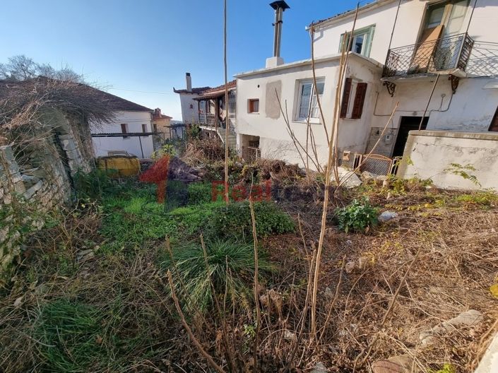 Image No.6-3 Bed Property for sale