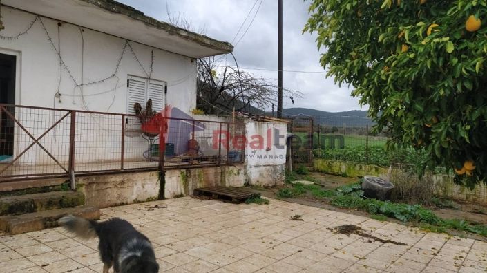 Image No.13-2 Bed Property for sale