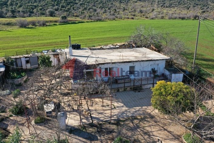 Image No.9-2 Bed Property for sale