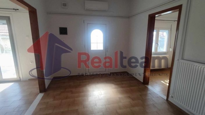 Image No.14-1 Bed Property for sale