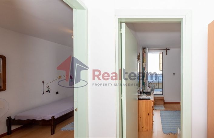 Image No.13-2 Bed Property for sale