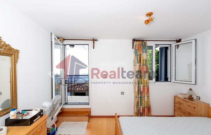 Image No.23-2 Bed Property for sale