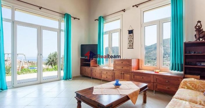 Image No.4-Villa de 5 chambres à vendre à Chora