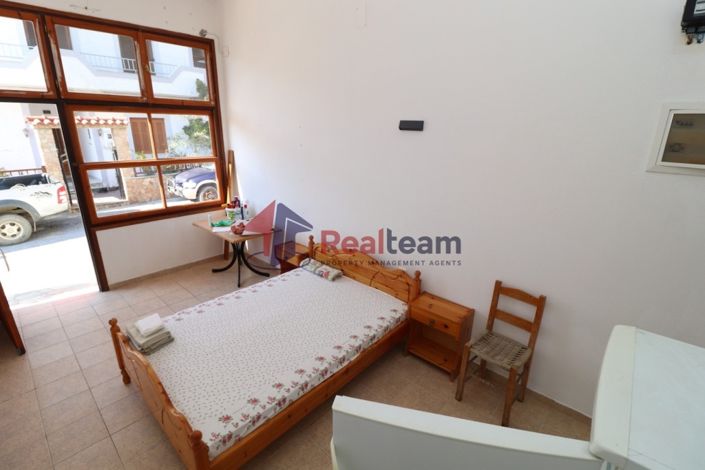 Image No.8-Propriété de 12 chambres à vendre à Alonnisos