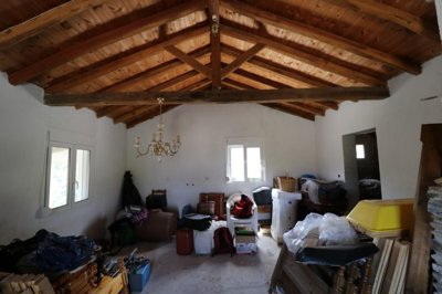 img37b19ae5-aeb2-481d-9cff-17f8031a1554