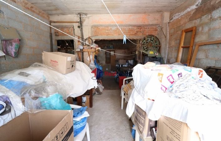 Image No.23-1 Bed Property for sale