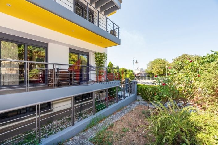 Image No.24-4 Bed Property for sale