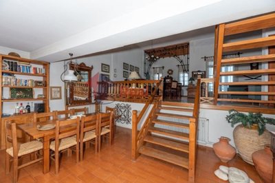 imgce020b9a-8cb0-4294-8e27-11b9a03ac2a6